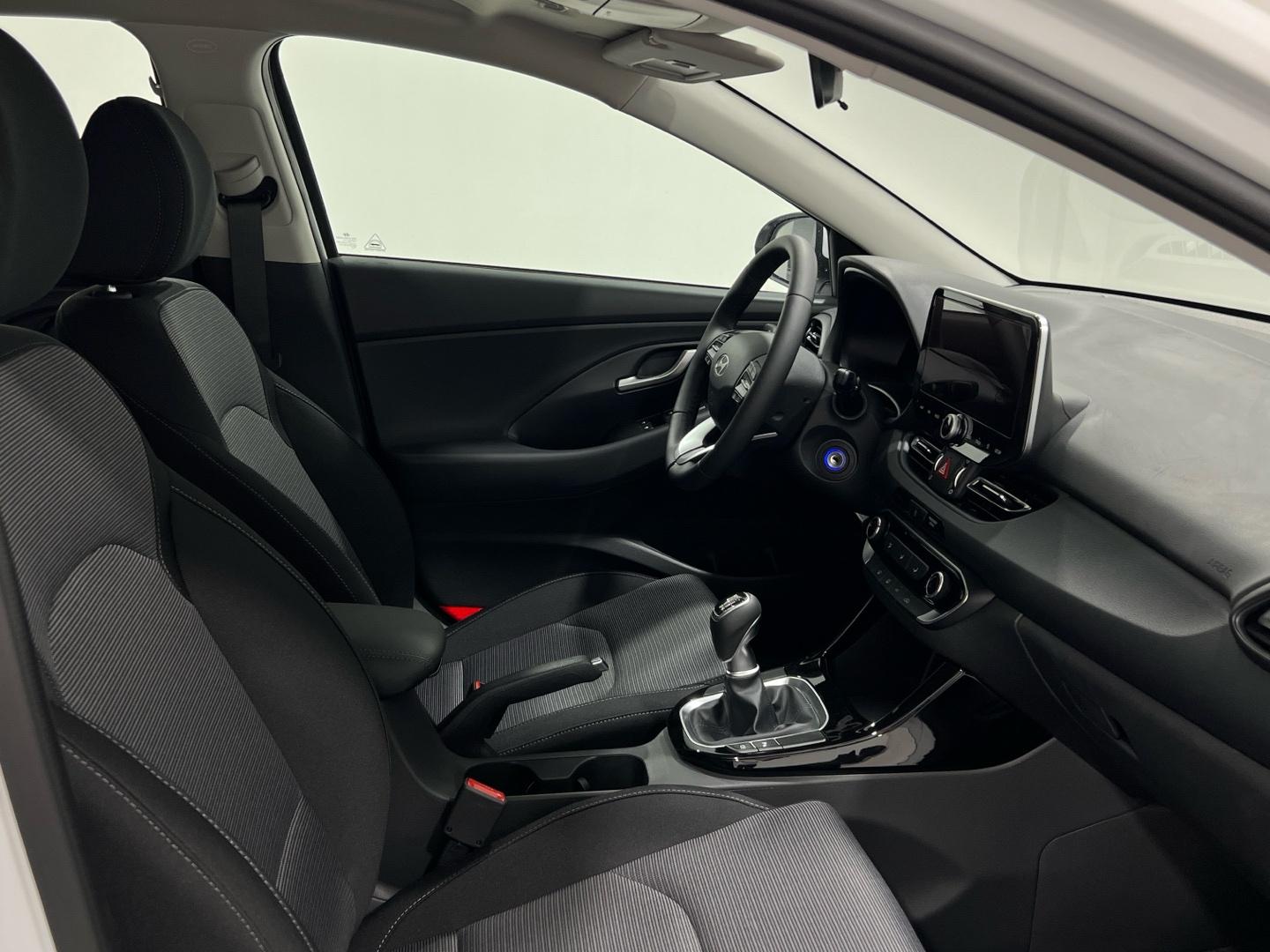Hyundai i30 1.0 TGDI MHEV KLASS 100 5P
