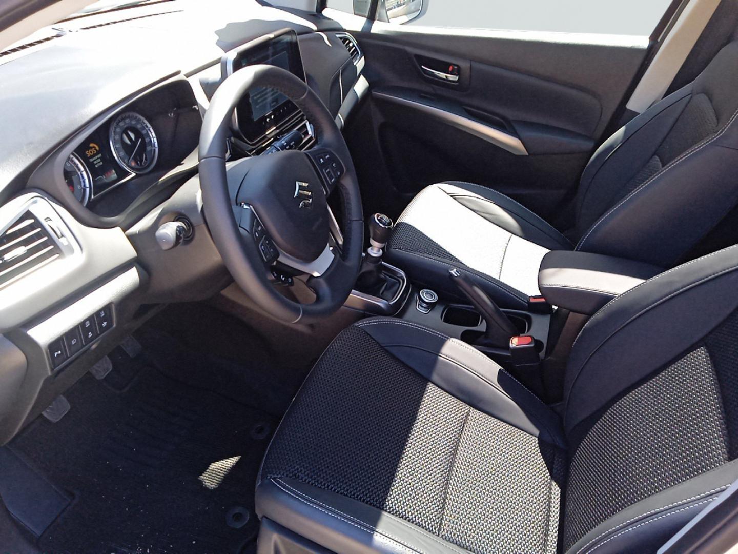 Suzuki S-Cross 1.4 BOOSTER MHEV S3 4WD 129 5P