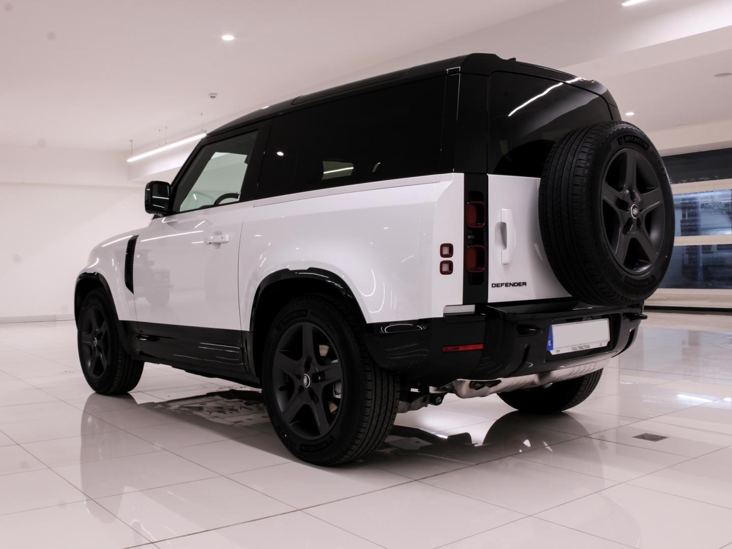 Land Rover Defender 3.0 D250 MHEV X-DYNAMIC SE 90 AUTO 4W 249 3P