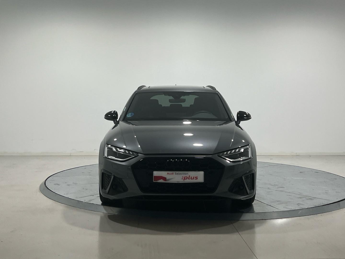 Audi A4 2.0 30 TDI MHEV S TRON BLACK LINE AVANT 136 5P