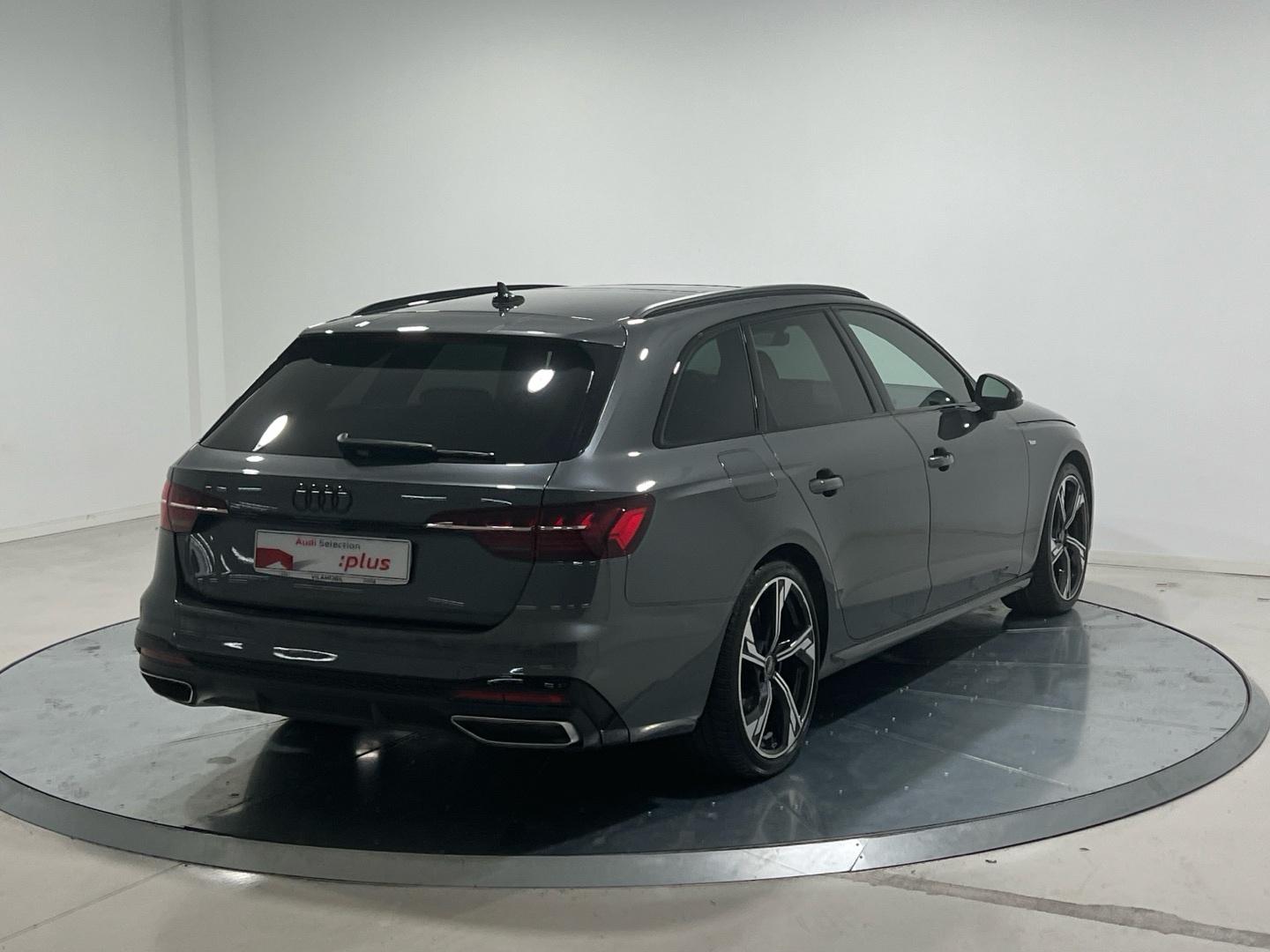 Audi A4 2.0 30 TDI MHEV S TRON BLACK LINE AVANT 136 5P