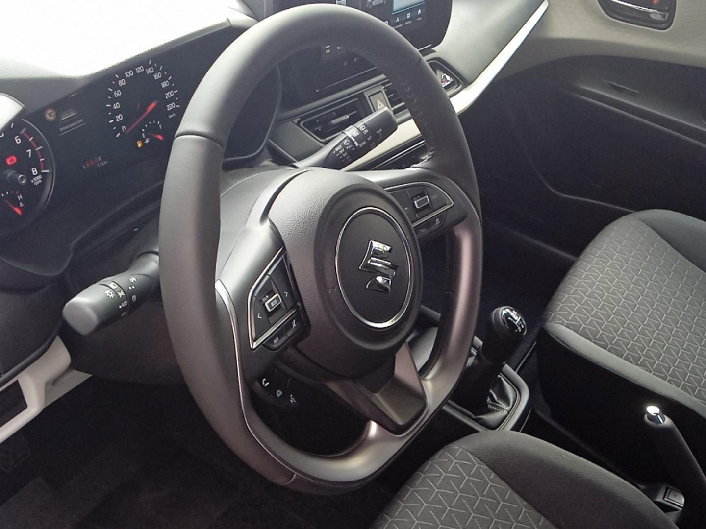 Suzuki Swift 1.2 MILD HYBRID S2 83 5P