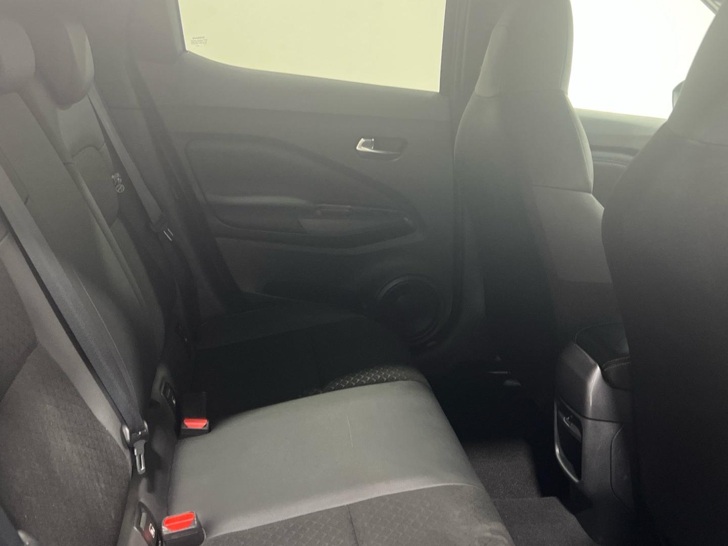 Nissan JUKE 1.0 DIG-T 84KW N-CONNECTA 114 5P