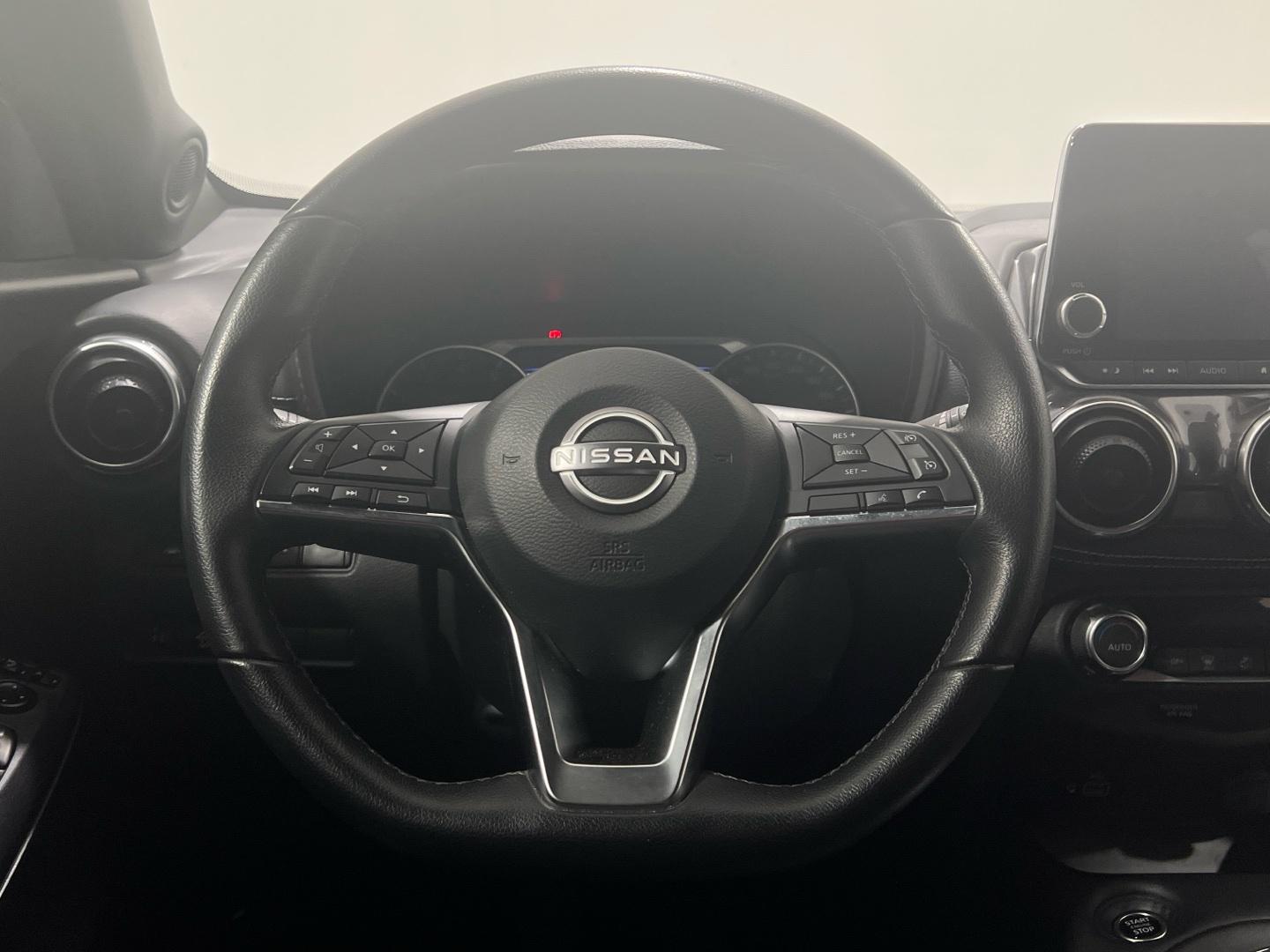 Nissan JUKE 1.0 DIG-T 84KW N-CONNECTA 114 5P