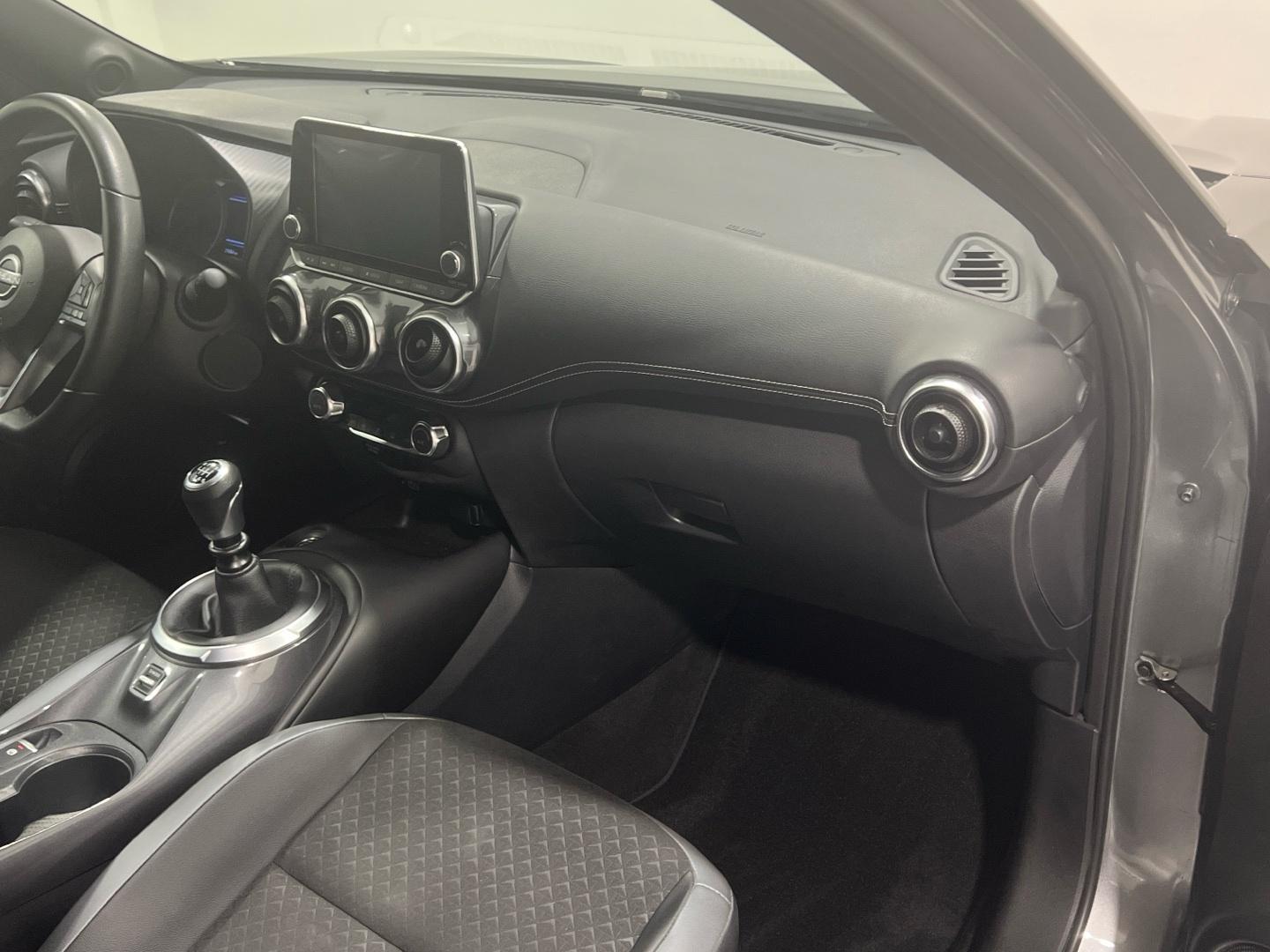 Nissan JUKE 1.0 DIG-T 84KW N-CONNECTA 114 5P