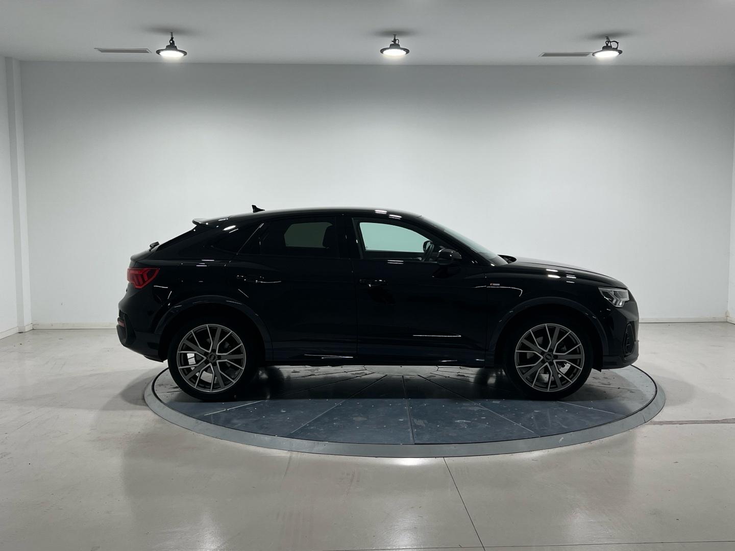 Audi Q3 Sportback 2.0 35 TDI S TRONIC BLACK LINE 150 5P