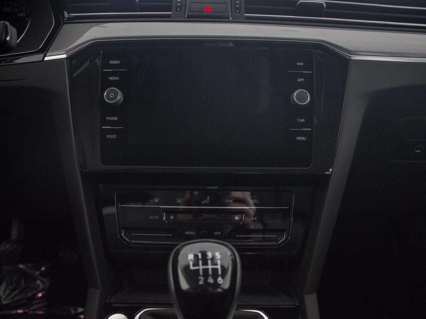 Volkswagen Passat 2.0 TDI 110KW EXECUTIVE VARIANT 150 5P