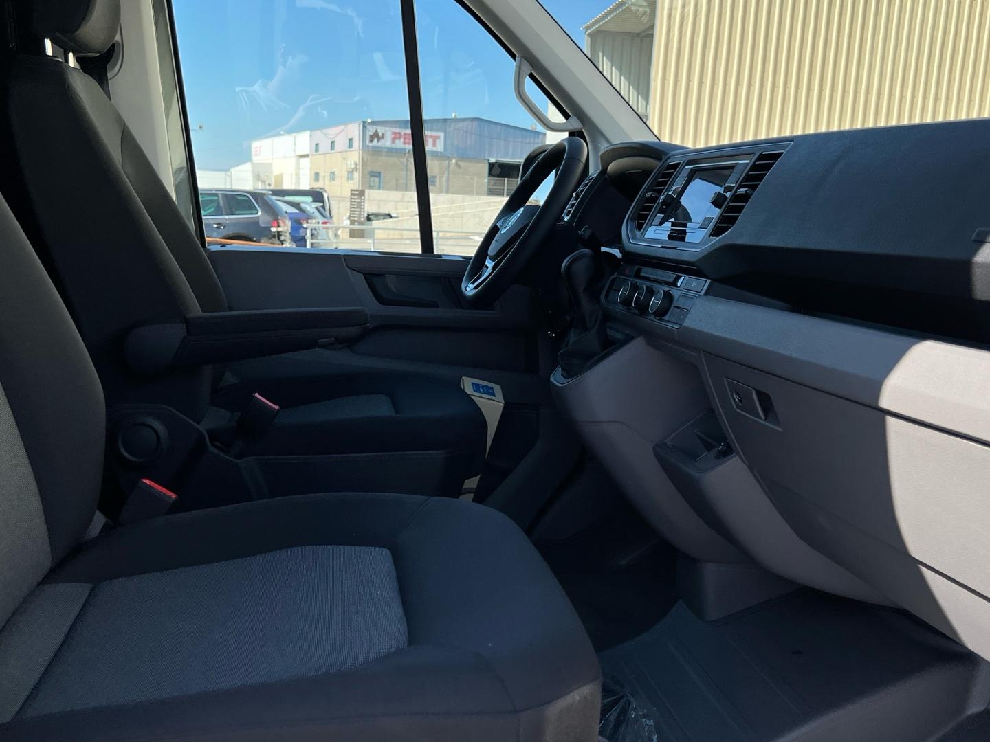 Volkswagen Crafter 35 FURGóN BATALLA LARGA L4H3 2.0 TDI FWD 130 KW (177 CV) AUT 8 VEL. 3500