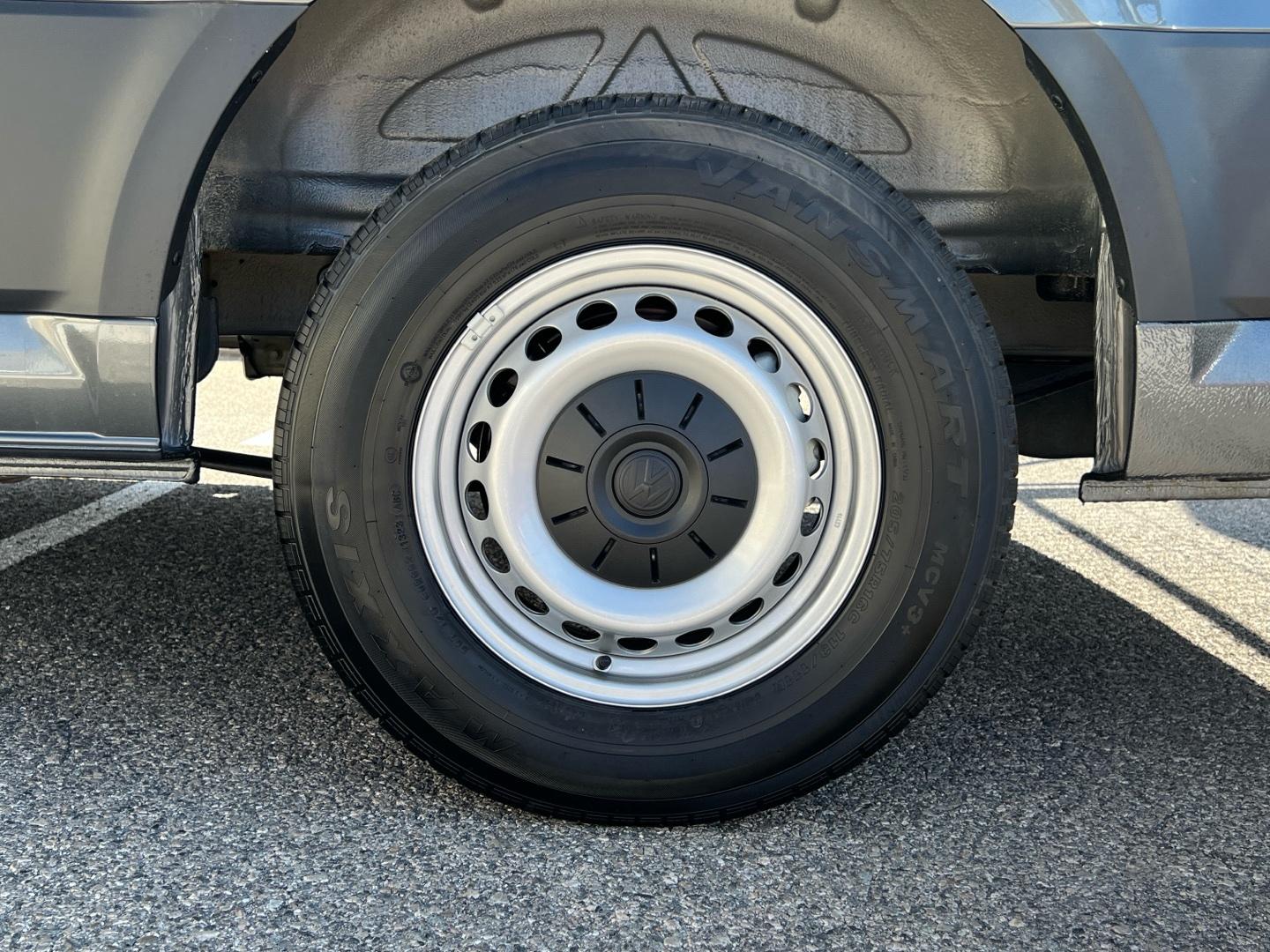 Volkswagen Crafter 35 FURGóN BATALLA LARGA L4H3 2.0 TDI FWD 130 KW (177 CV) AUT 8 VEL. 3500