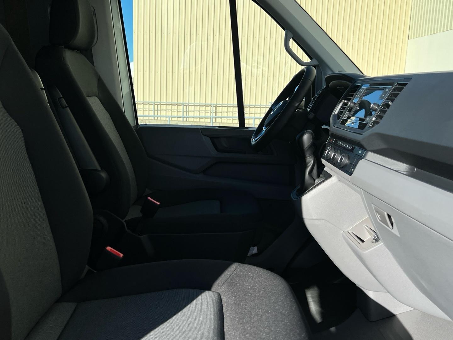 Volkswagen Crafter 35 FURGóN BATALLA LARGA L4H3 2.0 TDI FWD 130 KW (177 CV) AUT 8 VEL. 3500