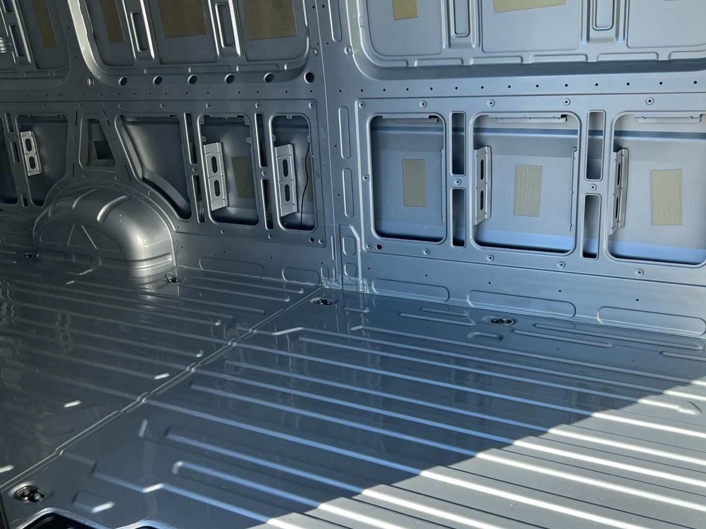 Volkswagen Crafter 35 FURGóN BATALLA LARGA L4H3 2.0 TDI FWD 130 KW (177 CV) AUT 8 VEL. 3500