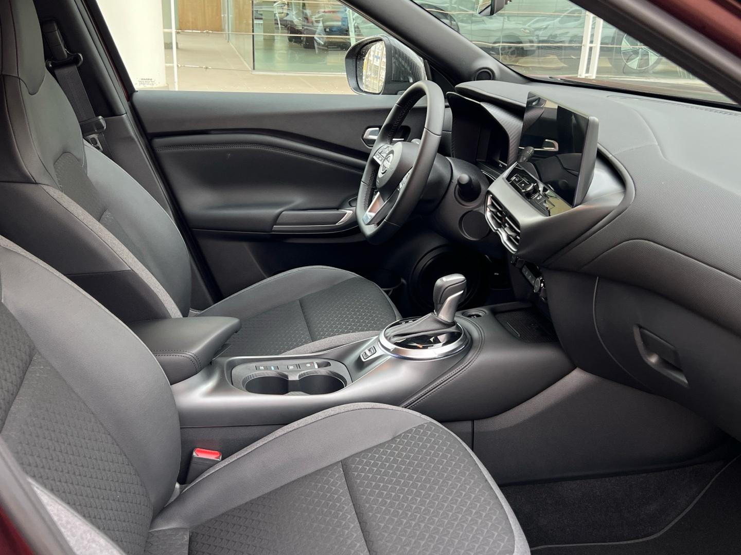 Nissan JUKE 1.6 HYBRID HEV 105KW N-CONNECTA AUTO 143 5P BI-TONO