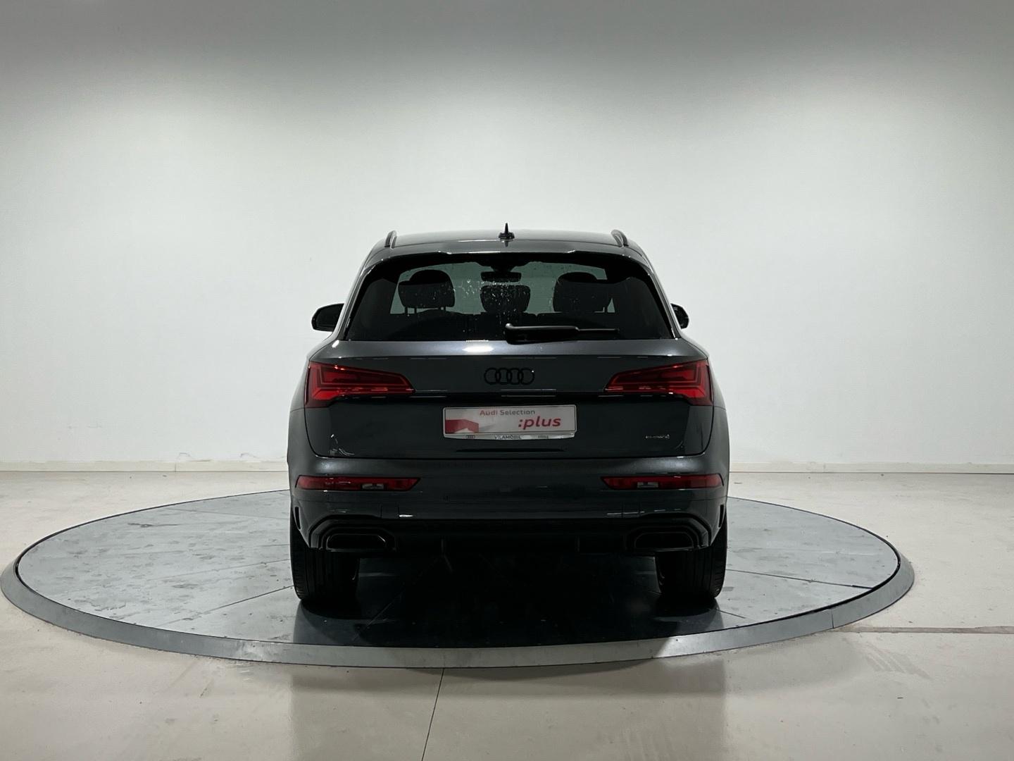 Audi Q5 2.0 40 TDI S TRONIC QUATTRO S LINE 204 5P