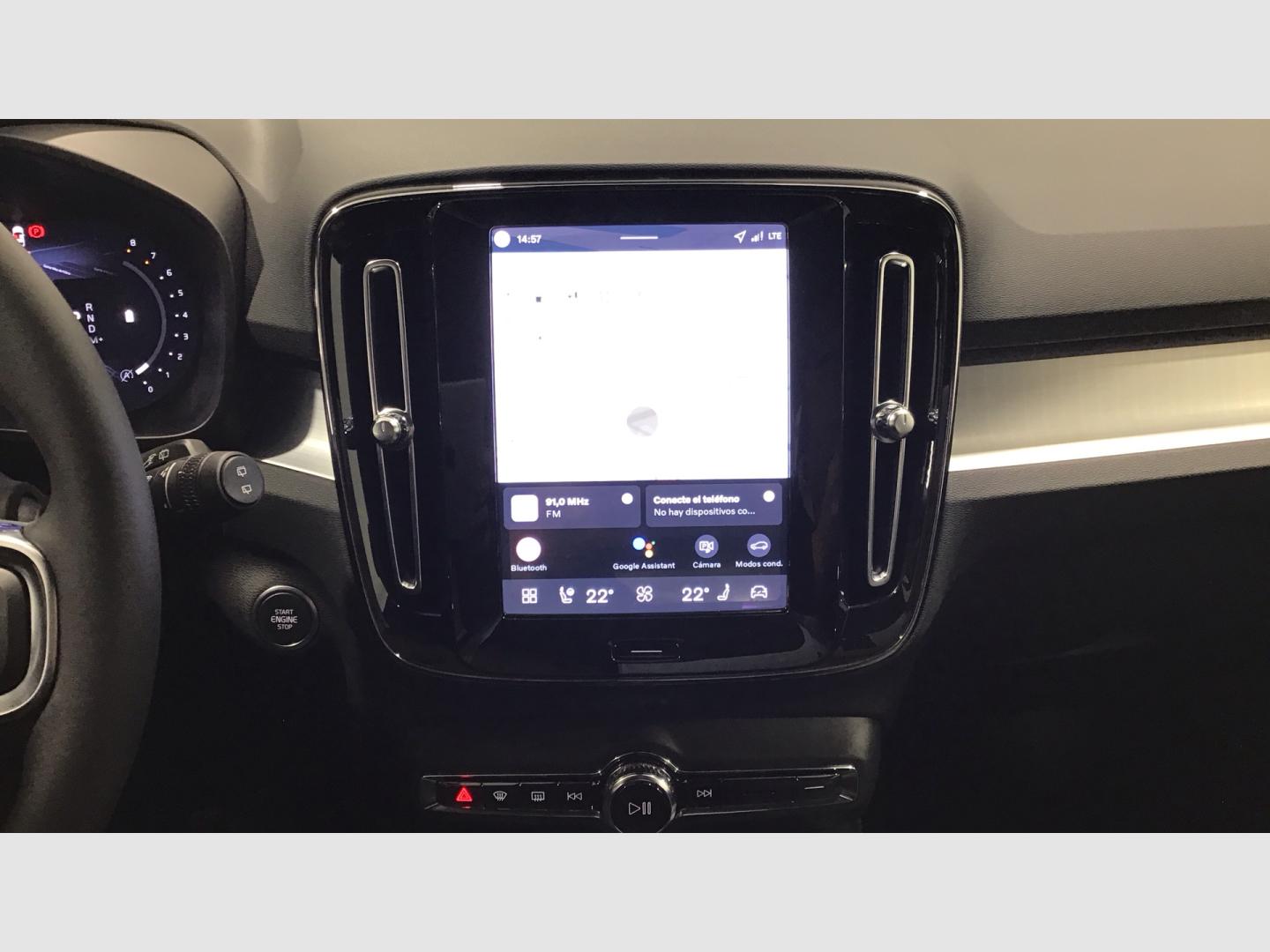 Volvo XC40 XC40 Core, B3 Mild hybrid, Gasolina