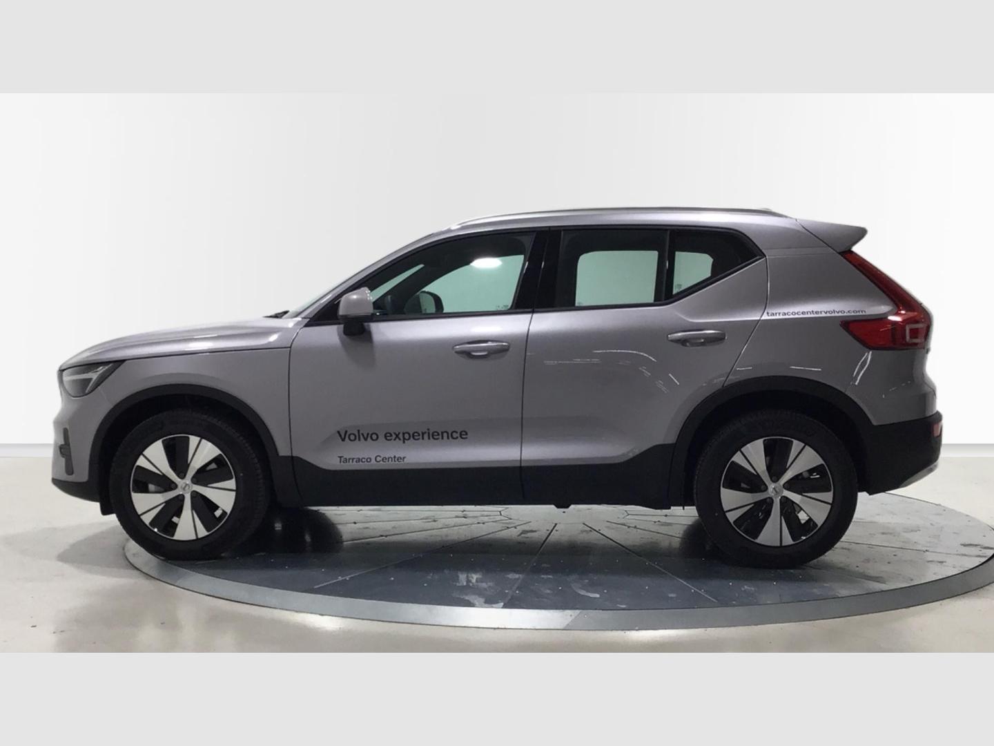 Volvo XC40 XC40 Core, B3 Mild hybrid, Gasolina