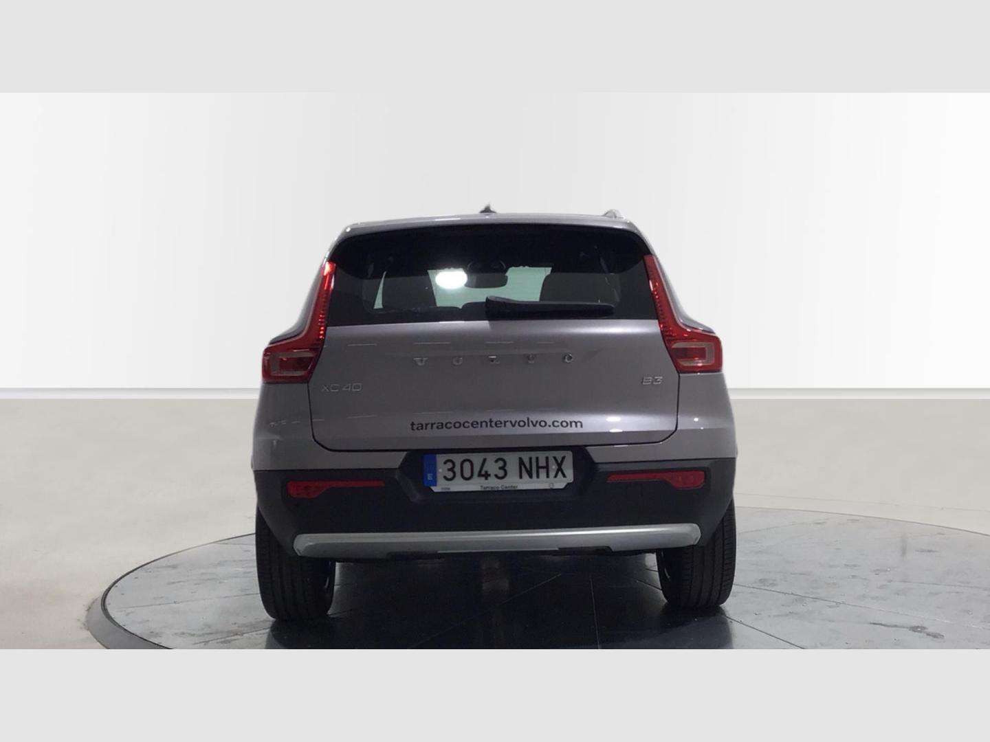 Volvo XC40 XC40 Core, B3 Mild hybrid, Gasolina