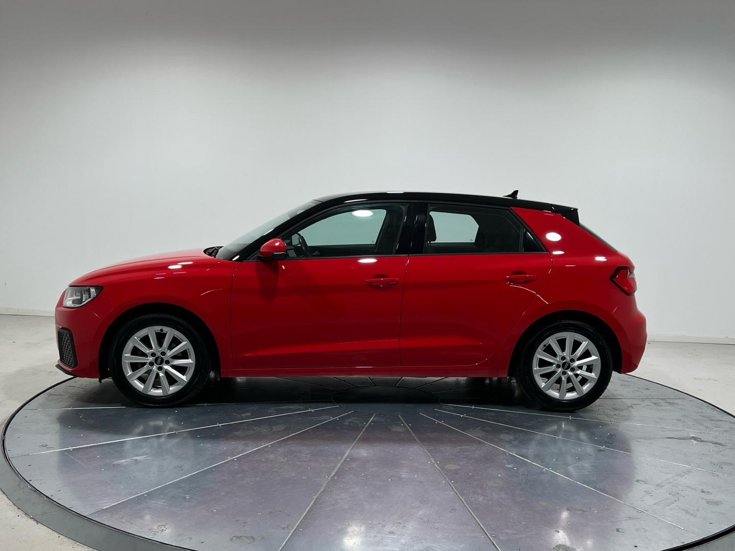 Audi A1 1.0 30 TFSI S TRONIC ADVANCED SPORTBACK 110 5P