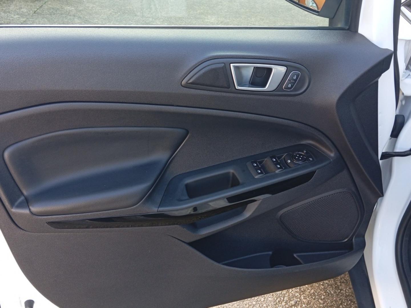 Ford EcoSport 1.0T ECOBOOST 92KW TITANIUM 125 5P