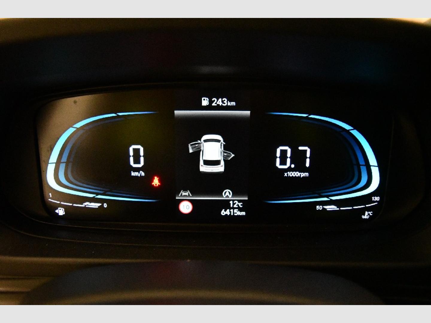 Hyundai i20 1.2 MPI ESSENCE 79 5P