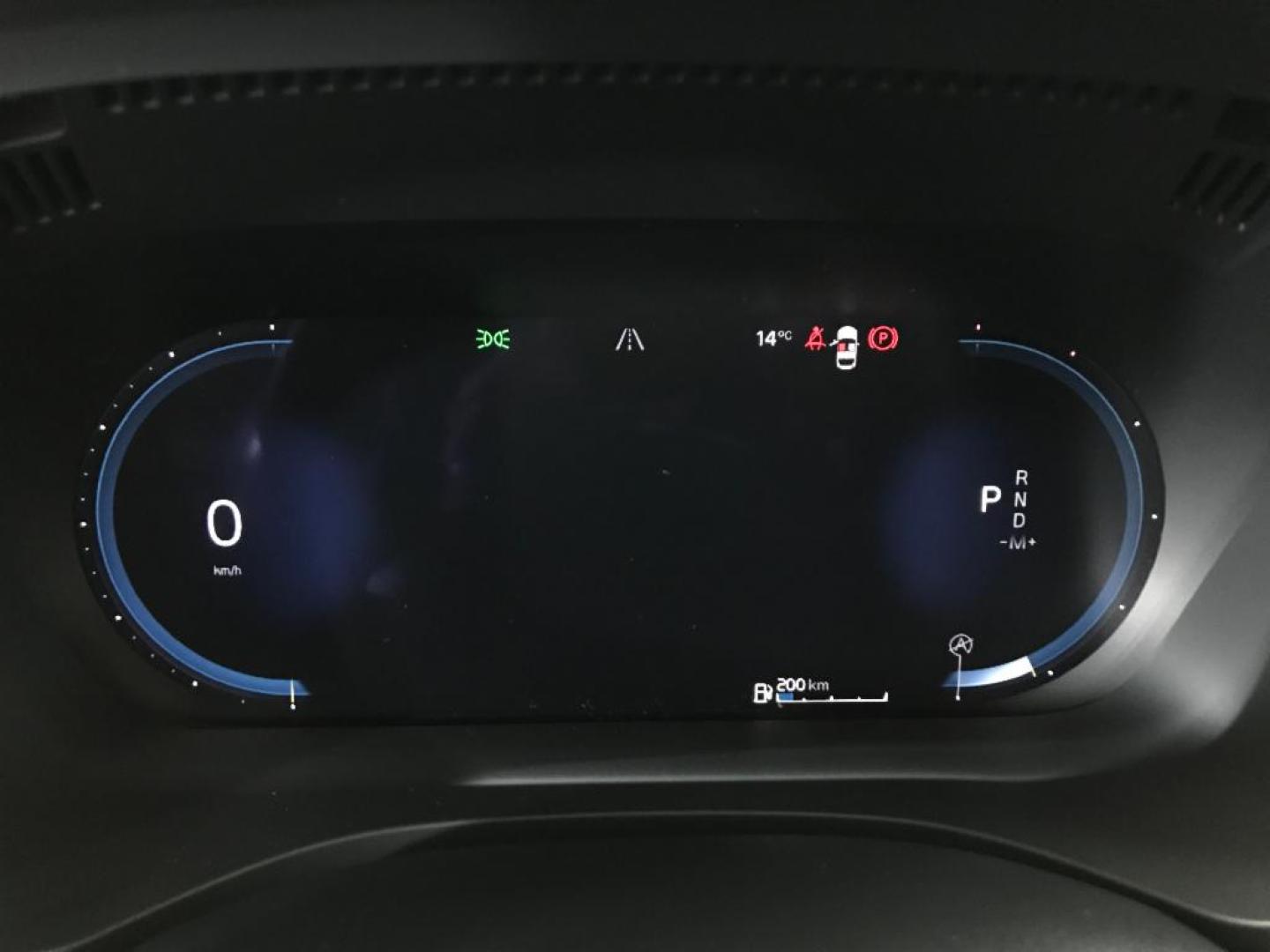 Volvo XC60 R-Design, B4 mild hybrid (diésel)