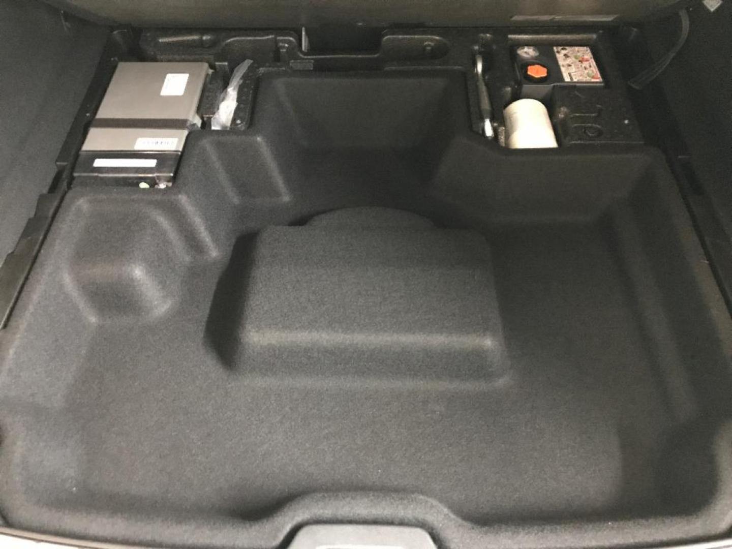 Volvo XC60 R-Design, B4 mild hybrid (diésel)