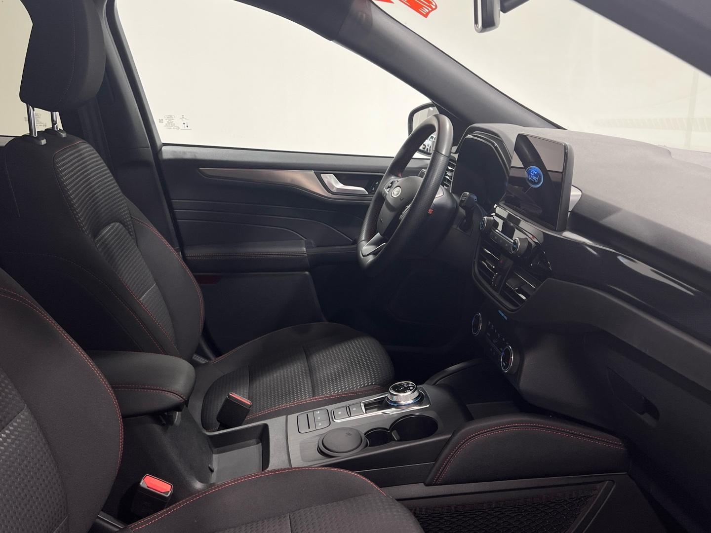 Ford Kuga 2.5 PHEV ST-LINE AUTO 225 5P