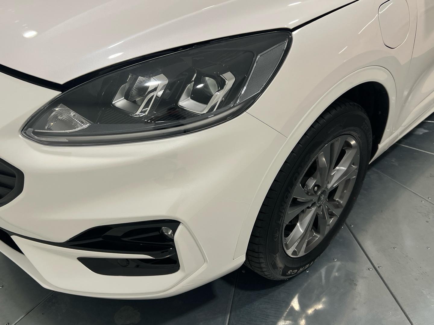 Ford Kuga 2.5 PHEV ST-LINE AUTO 225 5P