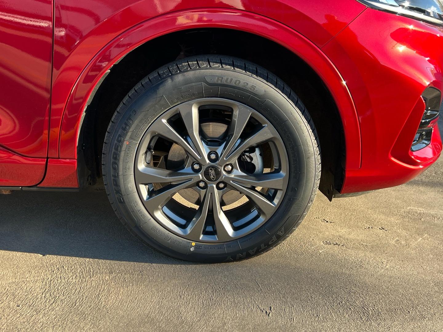 Ford Kuga 2.5 PHEV ST-LINE AUTO 225 5P