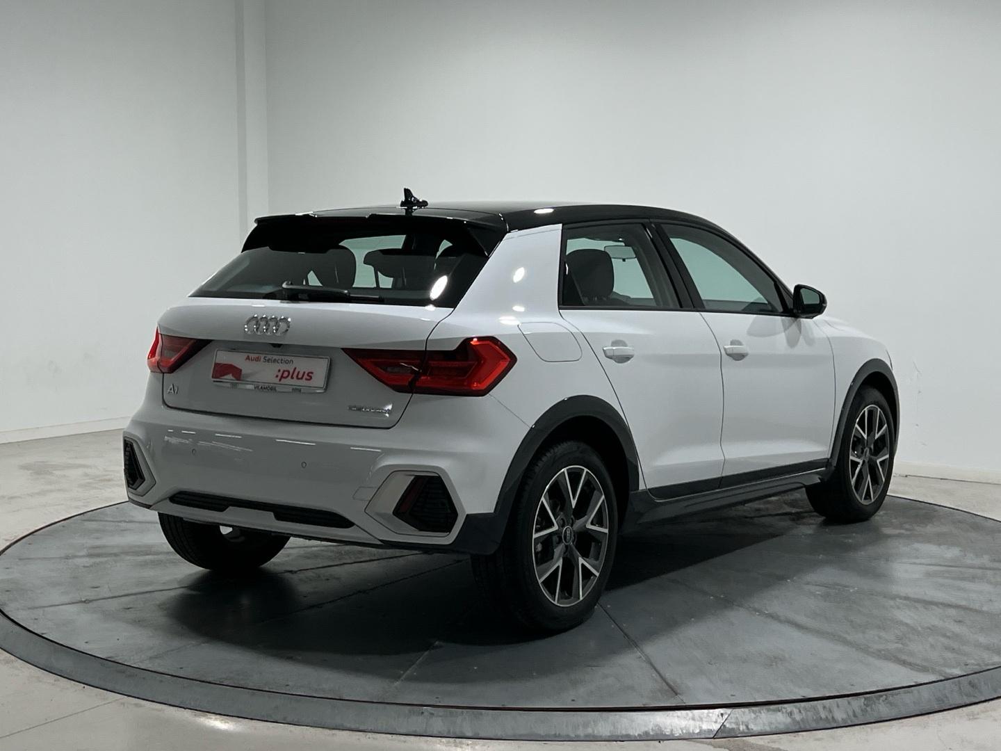 Audi A1 1.0 30 TFSI ADRENALIN ALLSTREET 116 5P