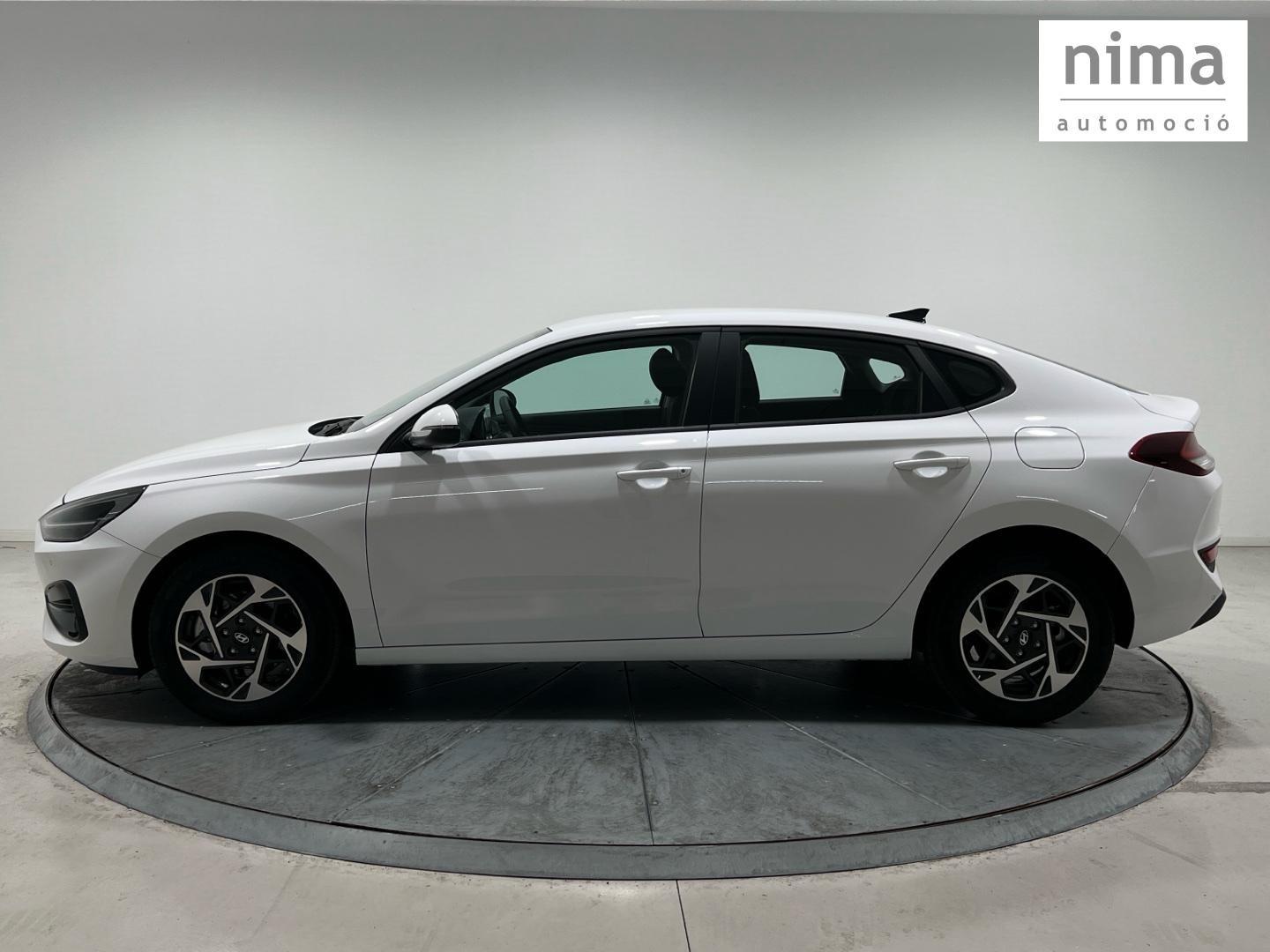 Hyundai i30 1.0 TGDI MHEV KLASS FASTBACK 100 5P