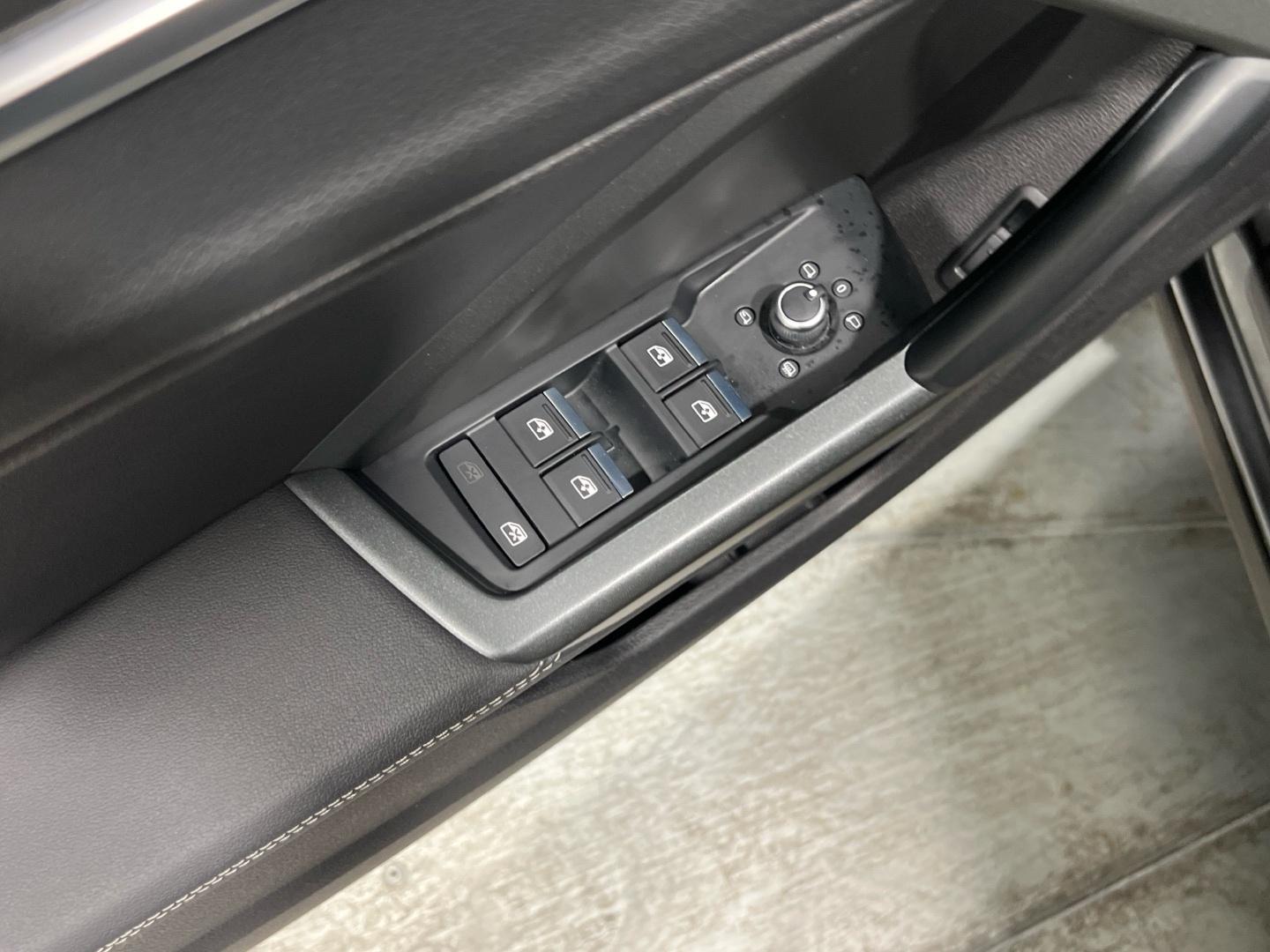 Audi Q3 2.0 35 TDI S TRONIC ADVANCED 150 5P