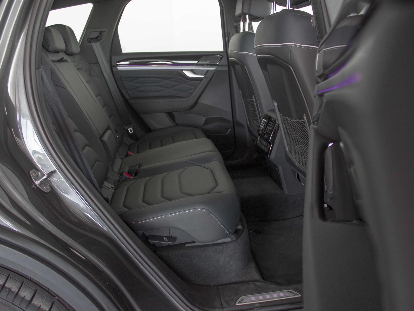 Volkswagen Touareg EHYBRID ELEGANCE 3.0 V6 TSI 4MOTION 250 KW (340 CV) / 100 KW (136 CV) TIPTRONIC 8 VEL.
