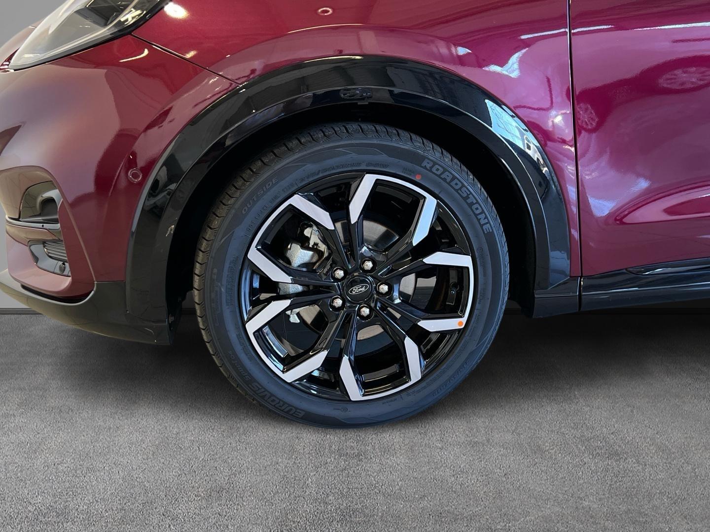 Ford Puma 1.0 ECOBOOST 92KW MHEV VIVID RUBY EDIT 125 5P
