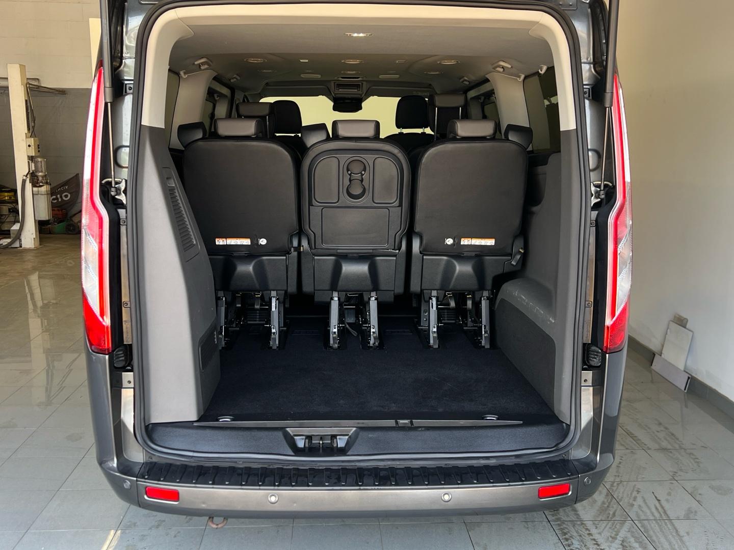 Ford Tourneo Custom 2.0 TDCI 136KW TITANIUM X SWB AUTO 185 5P 8 Plazas