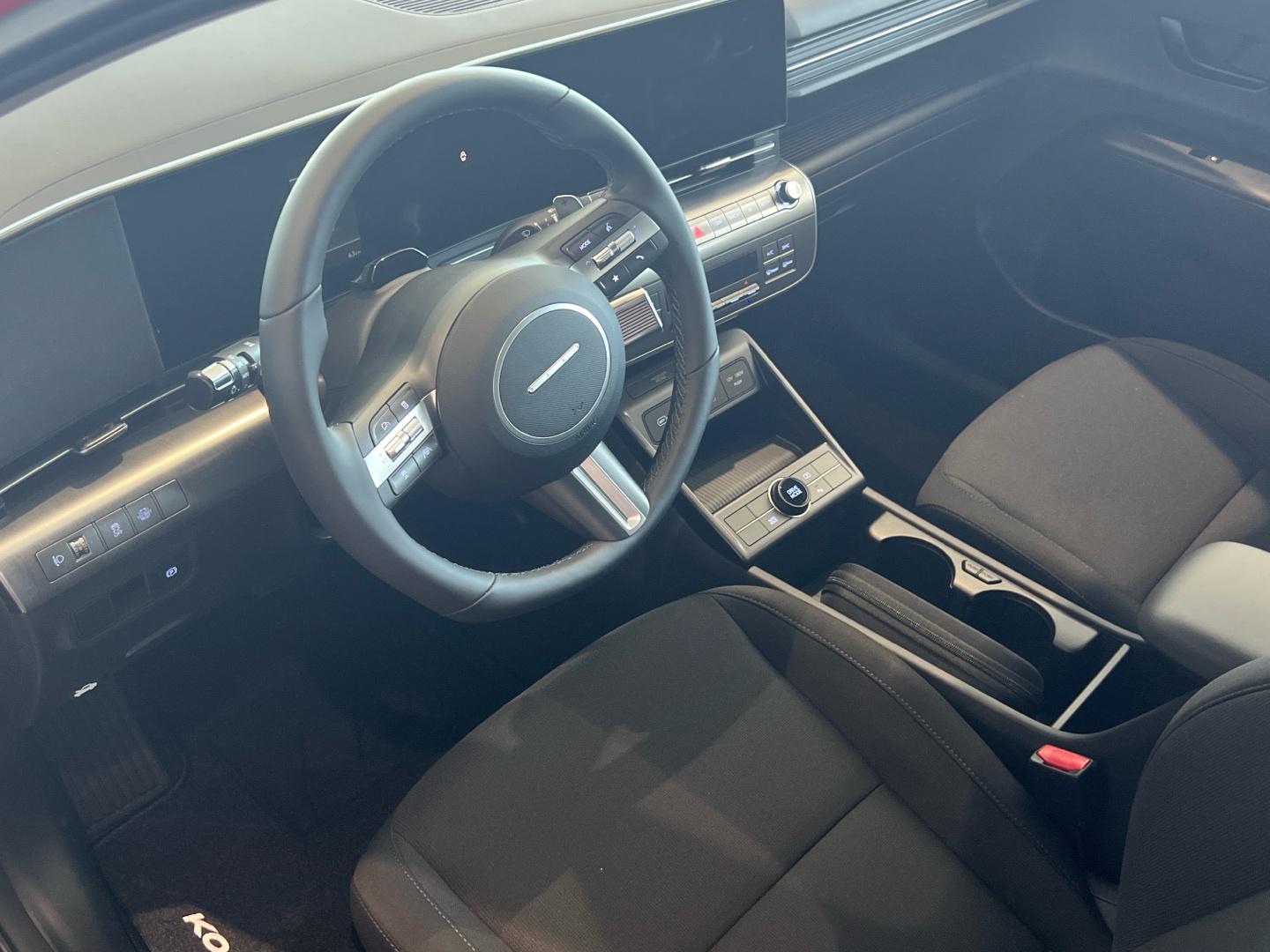 Hyundai Kona 1.6 GDI HEV MAXX DCT 129 5P