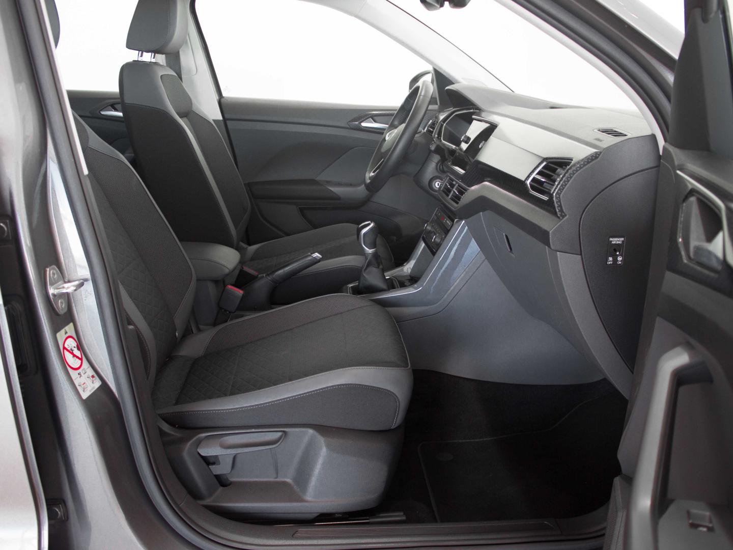 Volkswagen T-Cross 1.0 TSI 81KW SPORT 110 5P