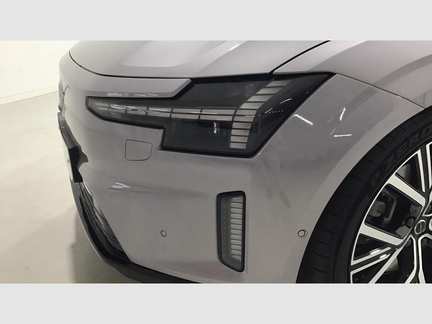 Volvo ES90 BEV 92KWH RECHARGE ULTRA 333 5P