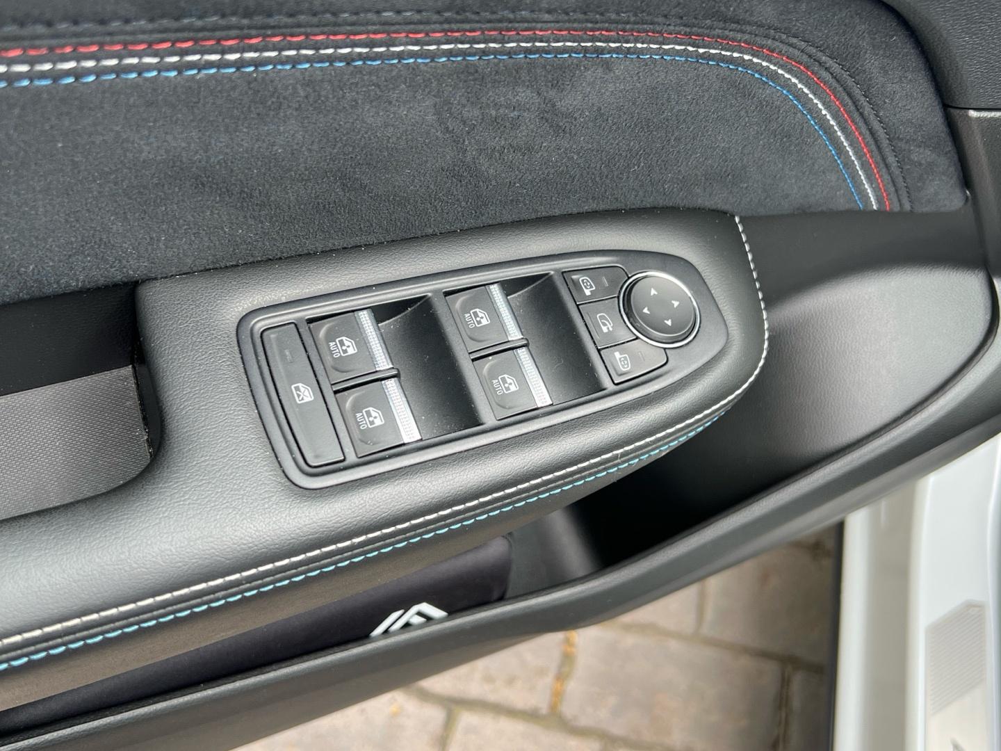 Renault Arkana 1.6 E-TECH HEV ESPRIT ALPINE 107KW 145 5P