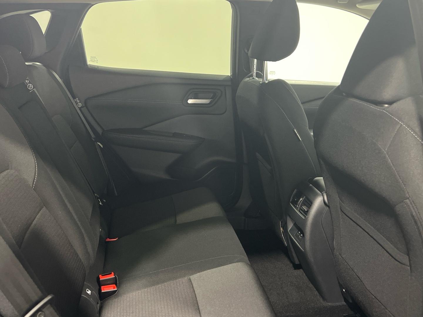 Nissan Qashqai 1.3 DIG-T MHEV 116KW N-CONNECTA DCT 158 5P