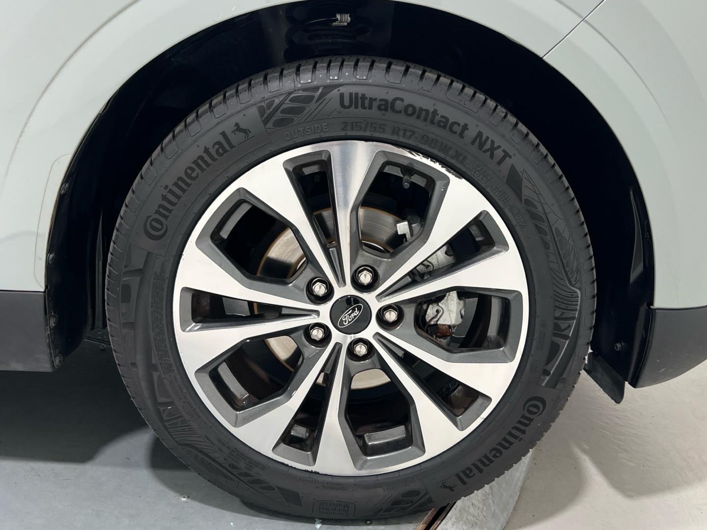 Ford Tourneo Courier 1.0 ECOBOOST 92KW TITANIUM AUTO 125 5P