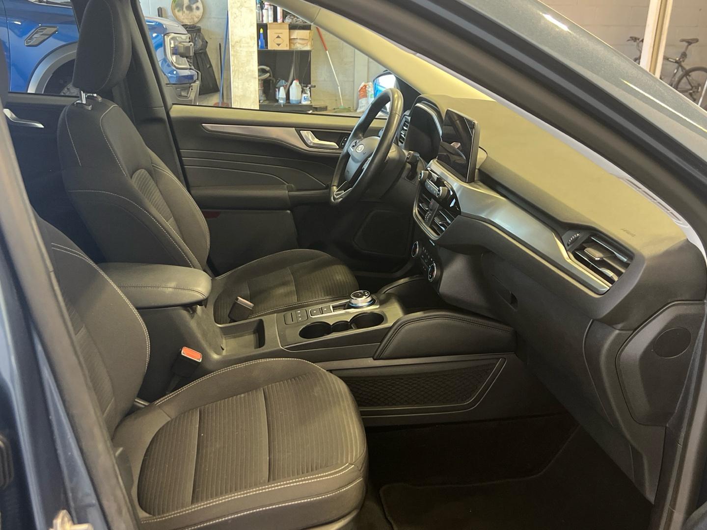 Ford Kuga 1.5 ECOBLUE 88KW TITANIUM AUTO 120 5P