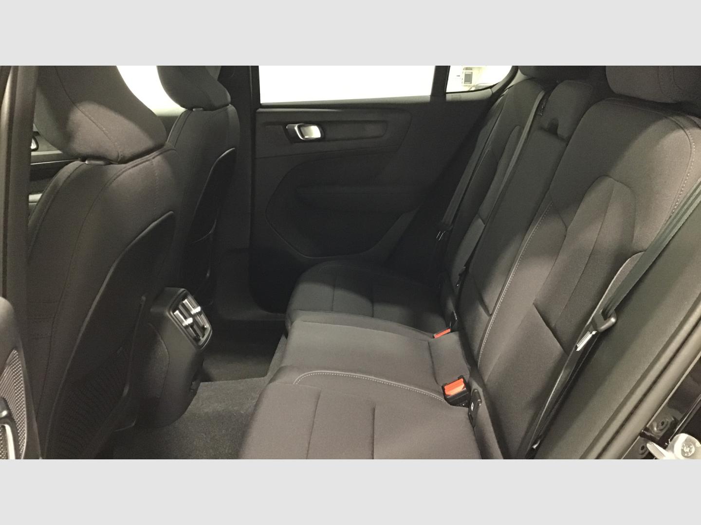 Volvo C40 BEV 69KWH RECHARGE CORE 238 5P