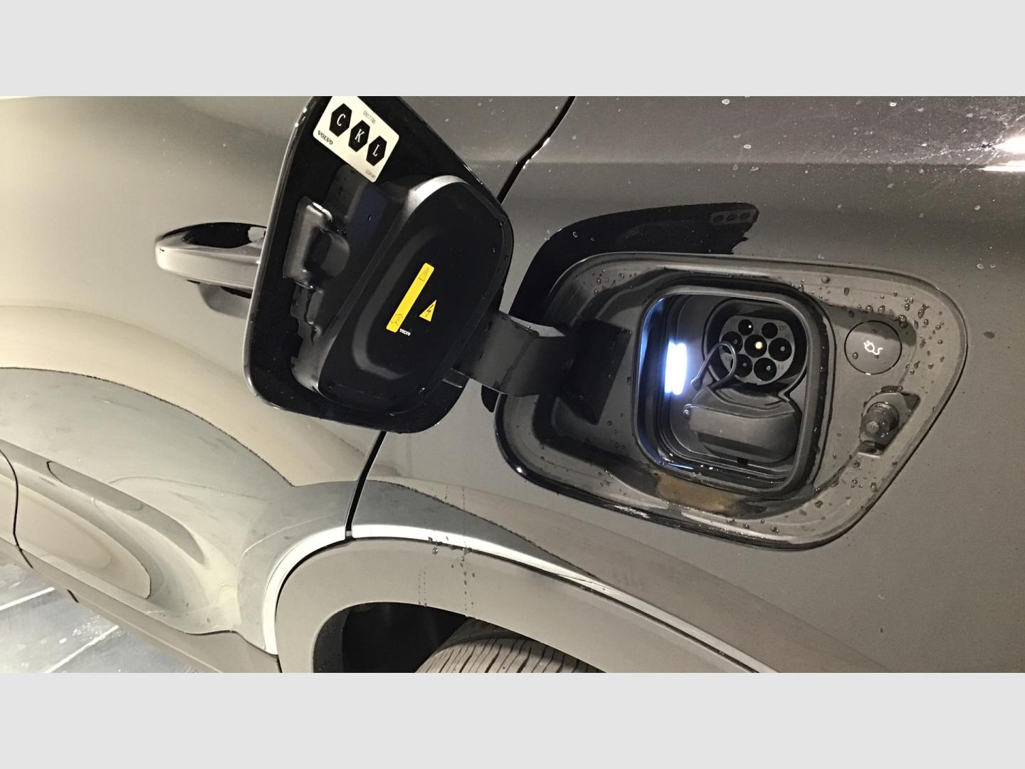 Volvo C40 BEV 69KWH RECHARGE CORE 238 5P
