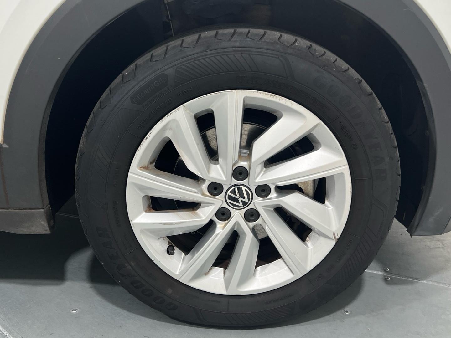 Volkswagen T-Cross 1.0 TSI 81KW ADVANCE 110 5P