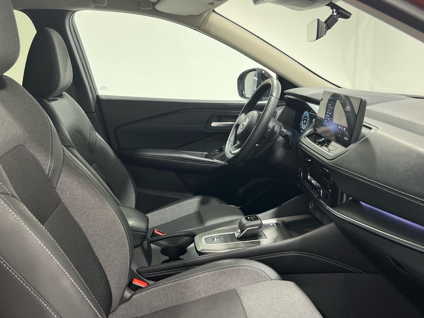 Nissan Qashqai 1.3 DIG-T MHEV 116KW N-CONNECTA CVT 4WD 158 5P