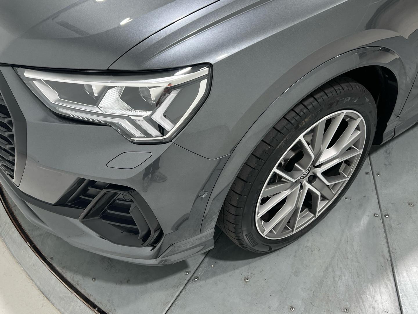Audi Q3 Sportback 2.0 35 TDI S TRONIC BLACK LIMITED 150 5P