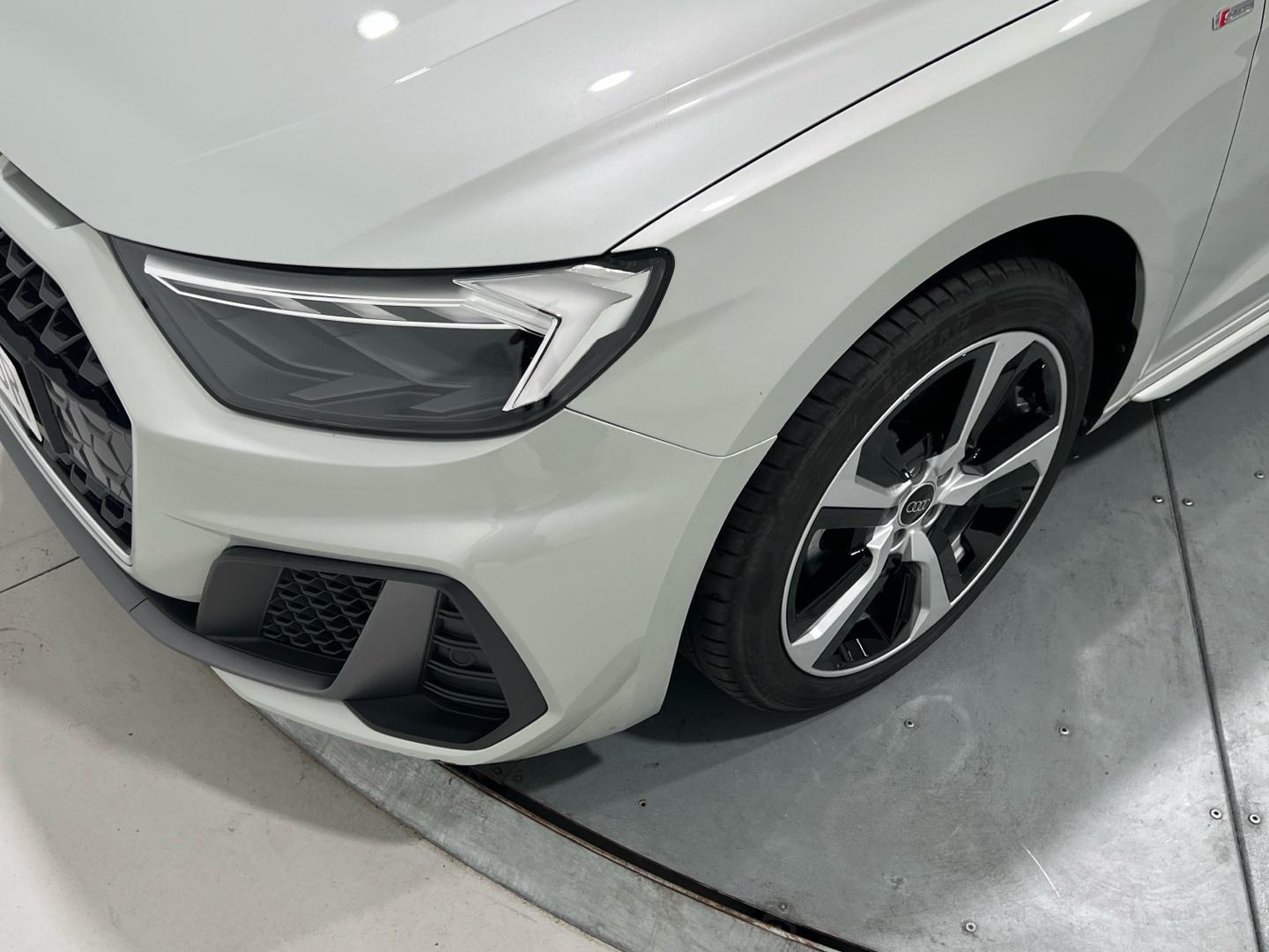 Audi A1 1.0 30 TFSI ADRENALIN SPORTBACK 116 5P