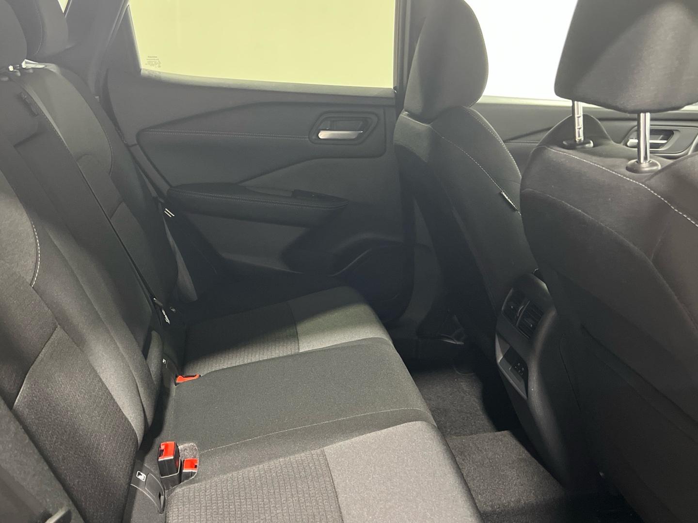 Nissan Qashqai 1.3 DIG-T MHEV 103KW TEKNA 140 5P