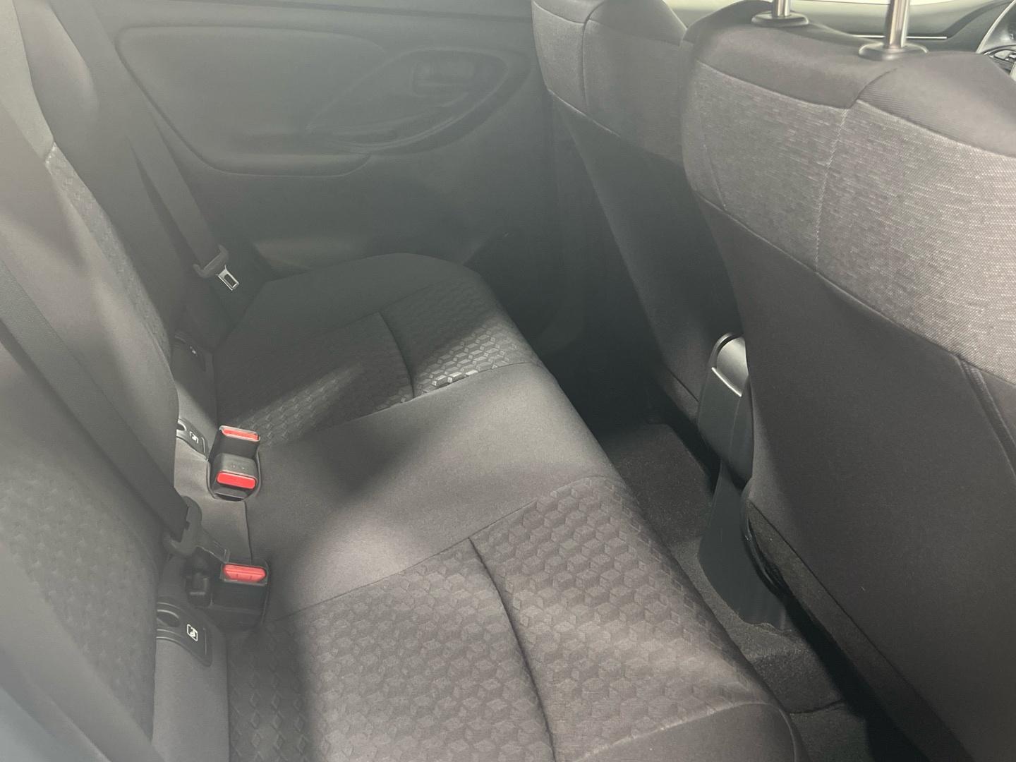 Toyota Yaris 1.5 VVT-I HEV ACTIVE PLUS 116 5P