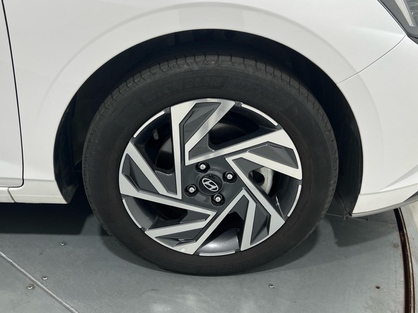Hyundai i20 1.0 TGDI MHEV KLASS 100 5P